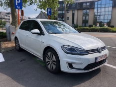 Volkswagen E-Golf 35,8Kw - Full Options
