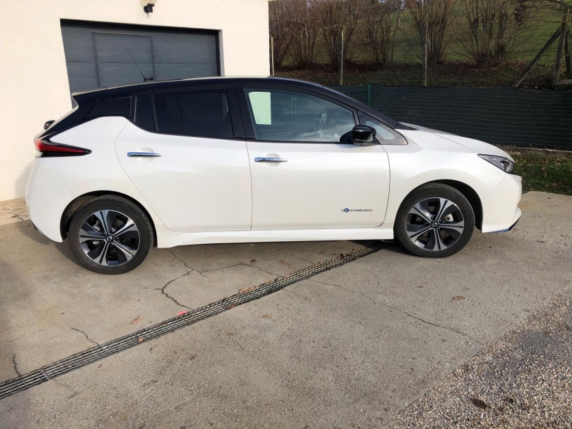 Nissan leaf 62kw