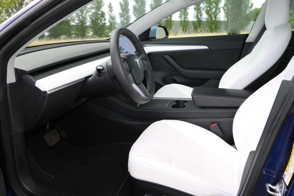 MODEL 3 LONG RANGE DUAL MOTOR TESLA 82 KW