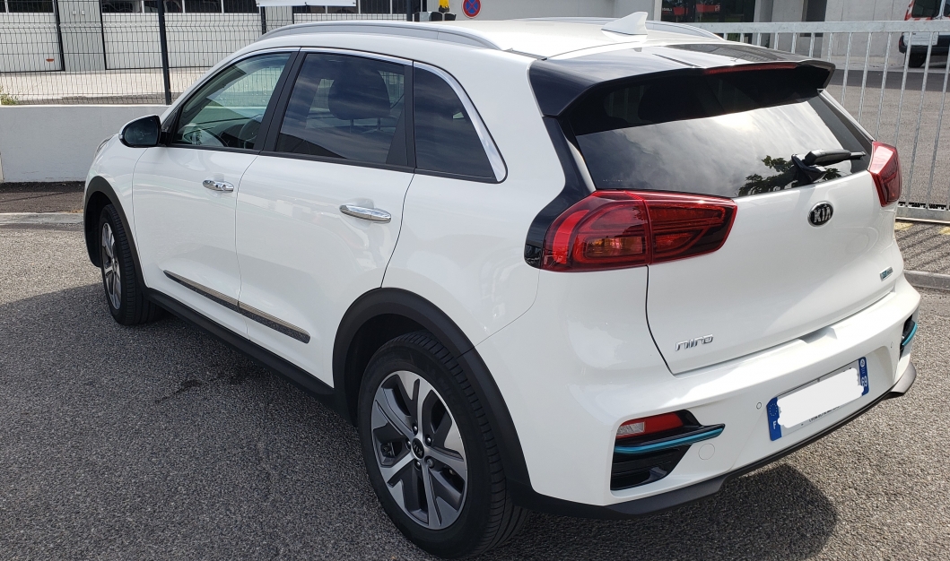 KIA e-Niro 64 KWh 204 cv Active garantie constructeur 07/2028