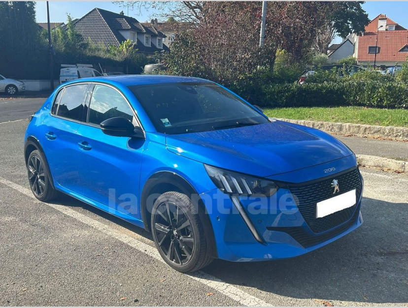 Vends E208 gt du 08/2023