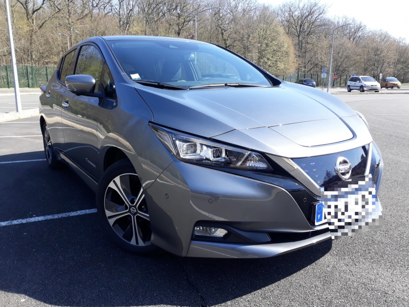 Nissan leaf propilot